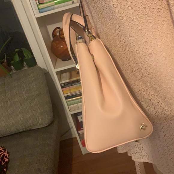 Christian Siriano Pink Crossbody/Shoulder Bag with Gold Bee - Picture 4 of 15